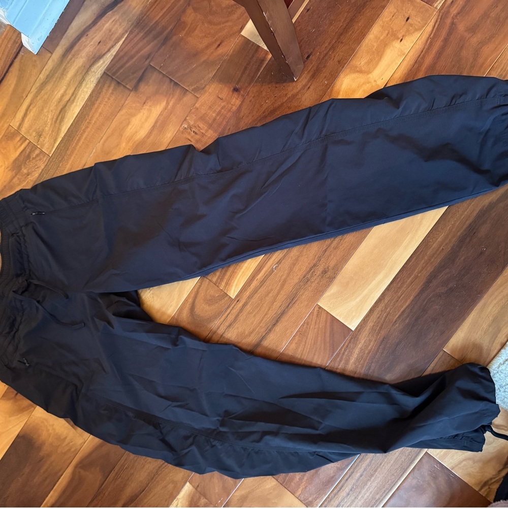 Athleta women’s  Black Pants